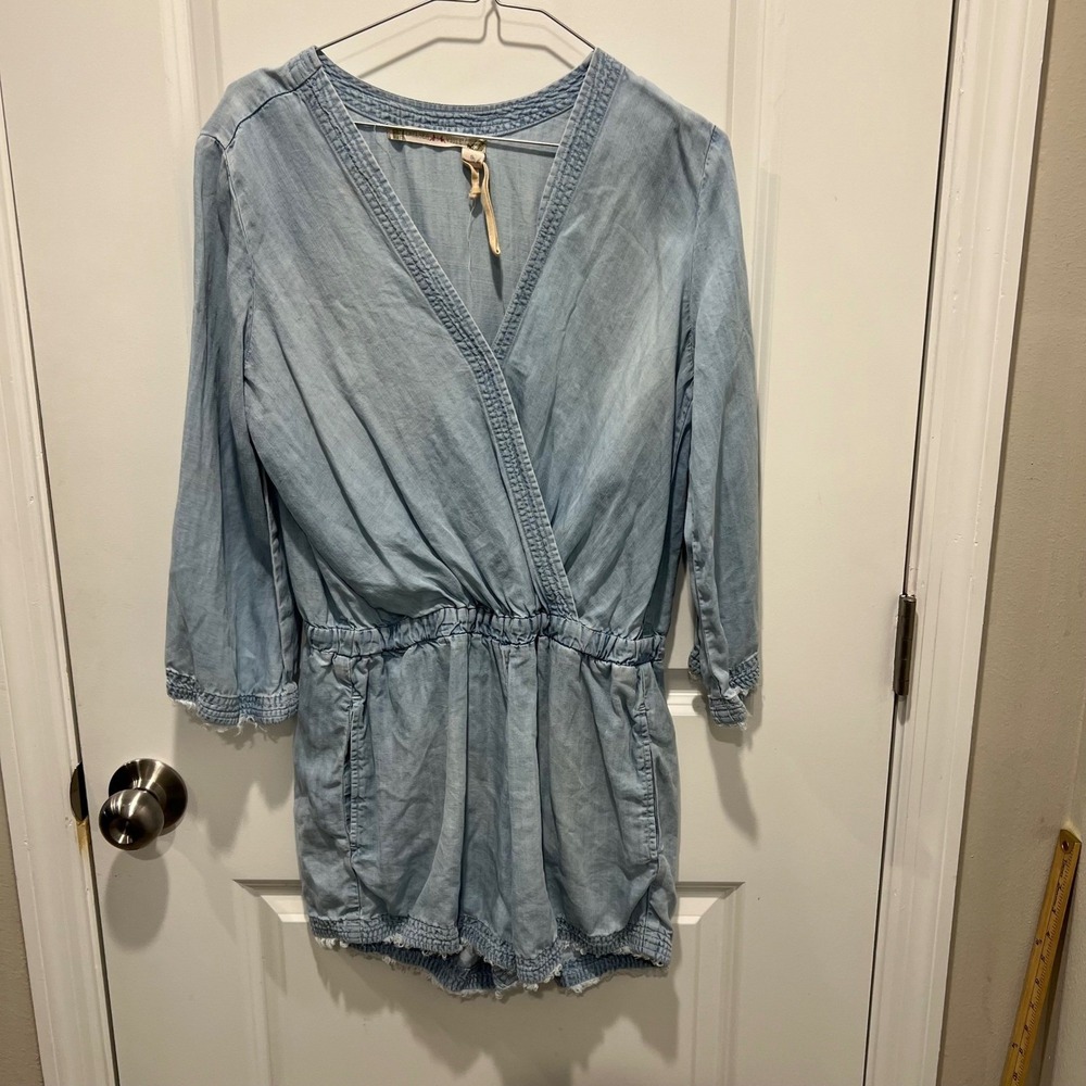 Chelsea & Violet Womens Romper 100% Tencel Light Wash Blue S